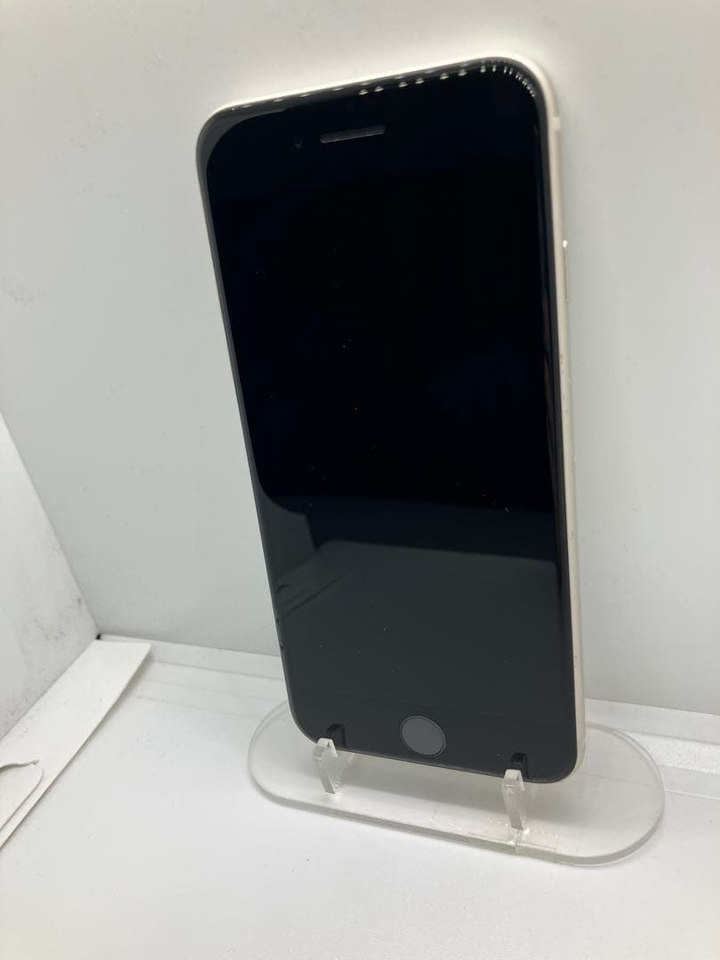 美品 iPhone SE3 64GB ホワイト バッテリー100% SIMフリー