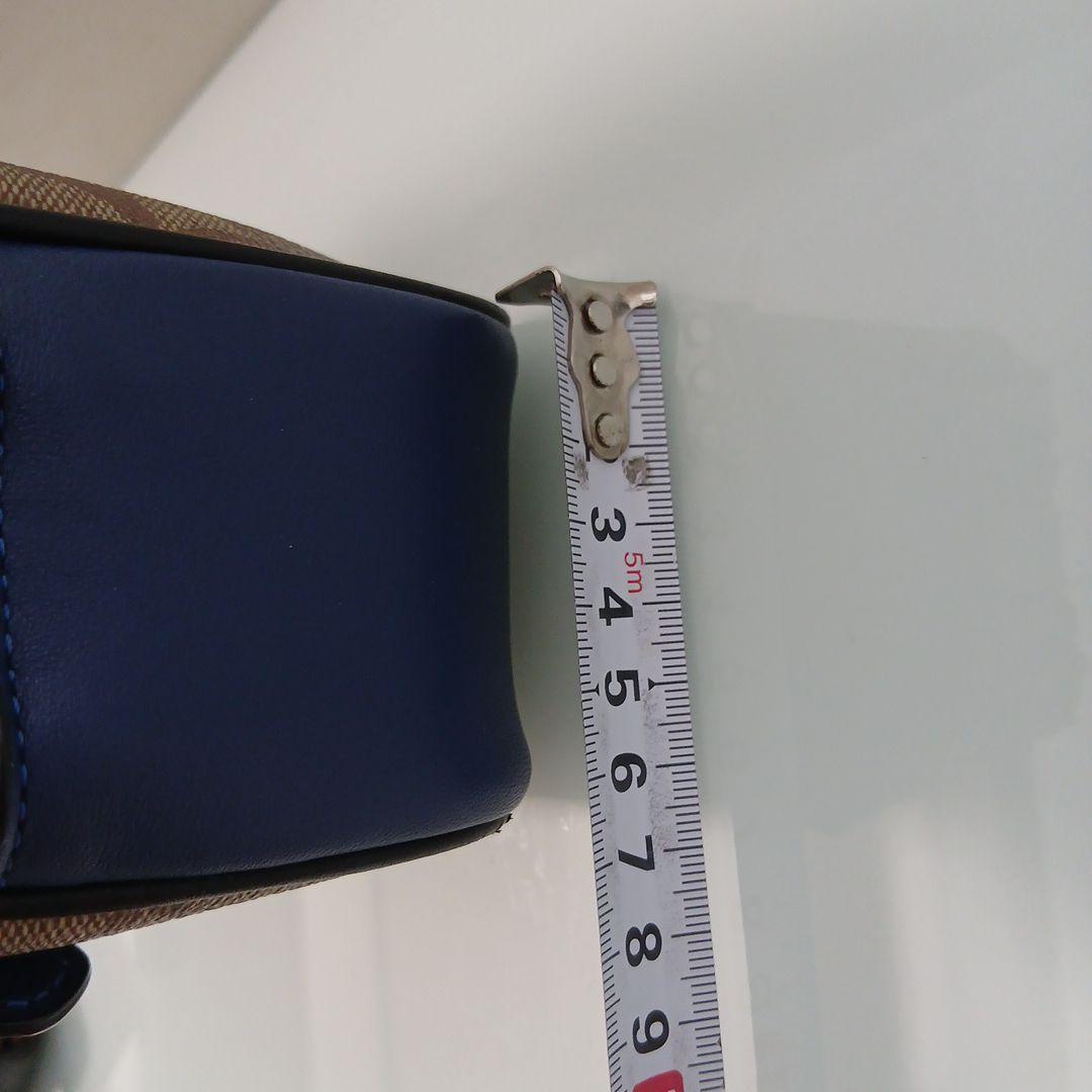 COACH ダブルジッパー バッグ　シグネチャー