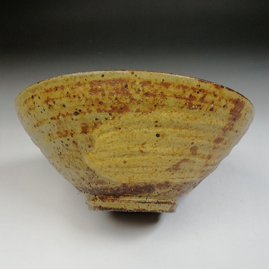 Ｔ７０１　茶碗　『刷毛目黄瀬戸茶碗』『椿窯　五島哲』　共箱　抹茶碗　茶道具
