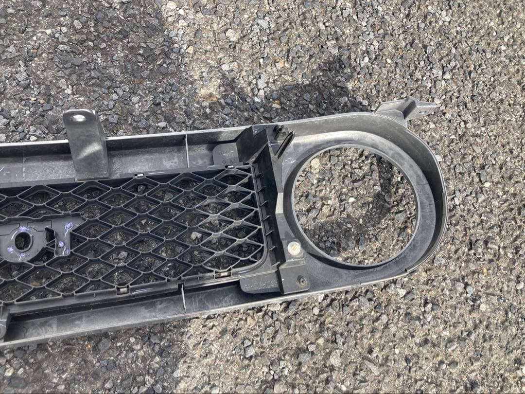 TOYOTA FJクルーザー　フロントグリル