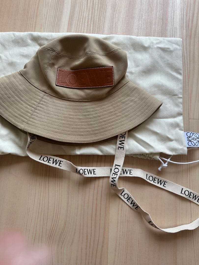 ロエベloeweフィッシャーマンハット　ベージュ
