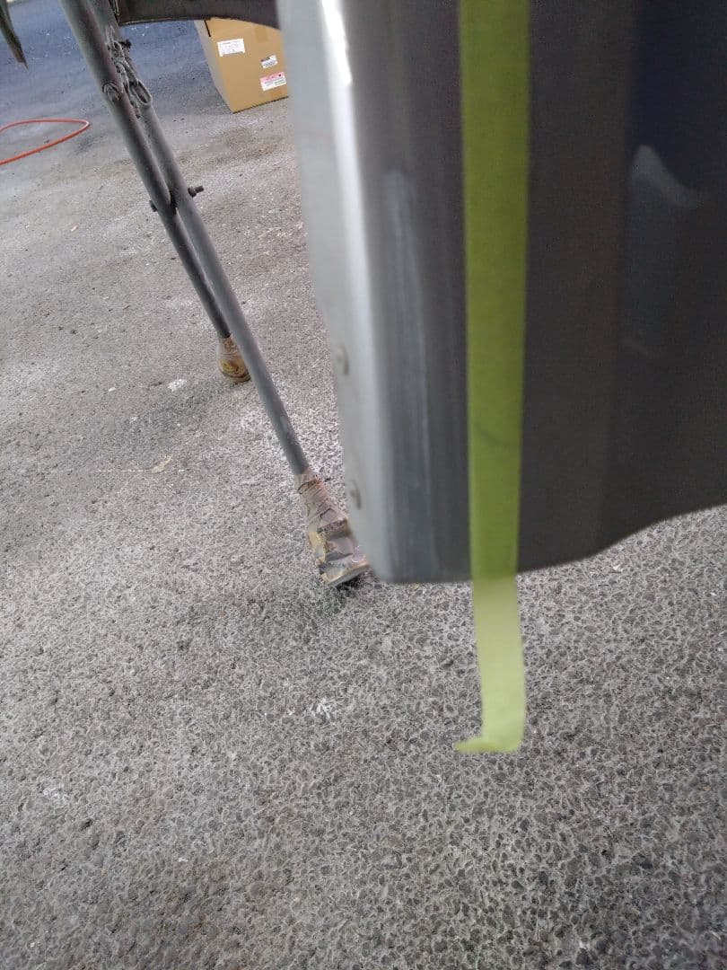 NISSAN　E52エルグランド フロントバンパー、フロントスポイラー