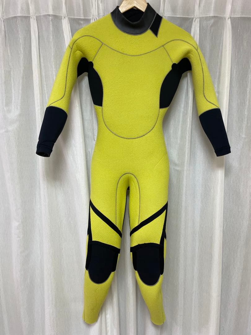 オニール　スーパーフリーク ウィメンズ ウエットスーツ バックジップ 5x3mm