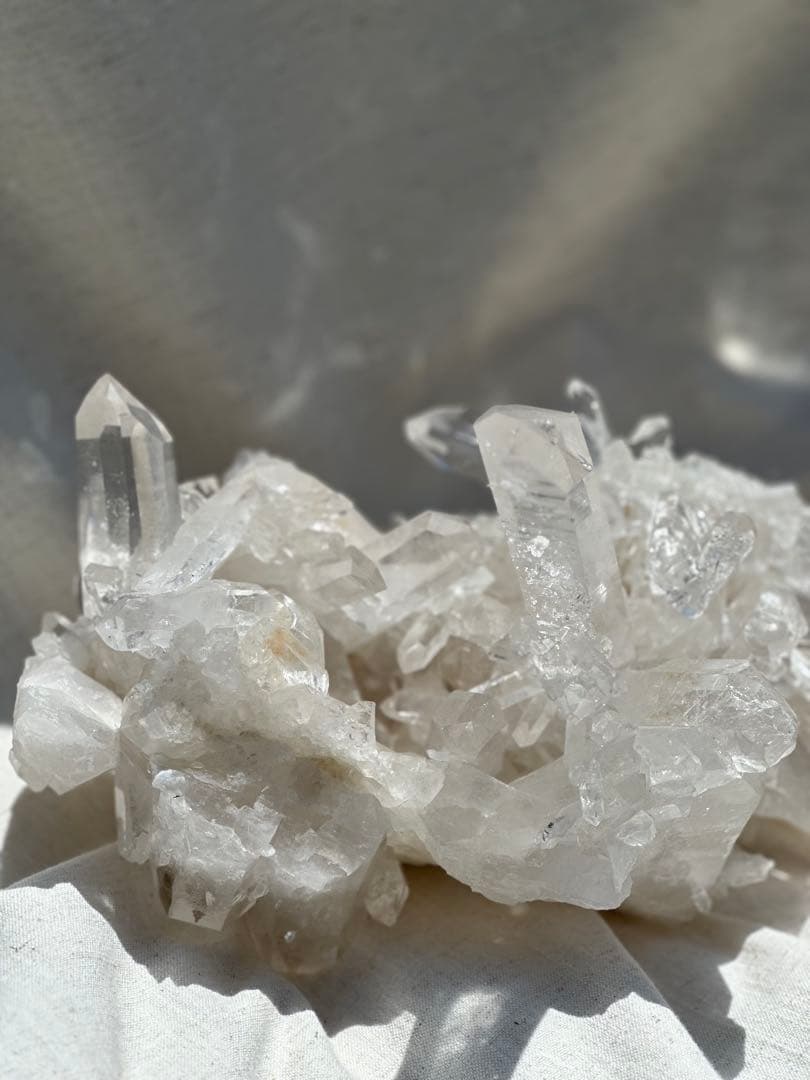 【ヒマラヤ水晶 インド マニハール産 ♡ 透明度高！ 水晶クラスター】