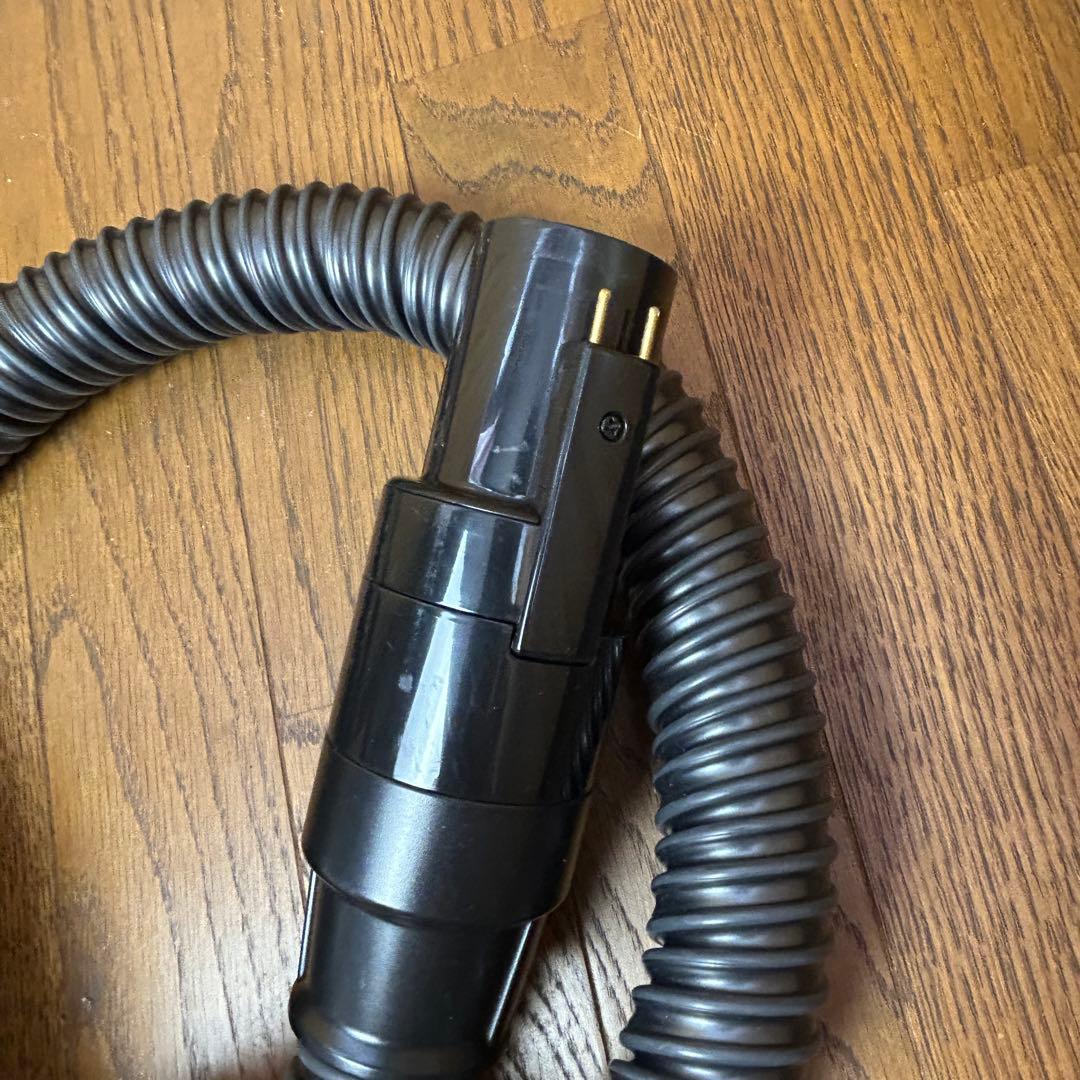 HITACHI キャニスター掃除機 CV-SC300｜2015年製・動作確認済み