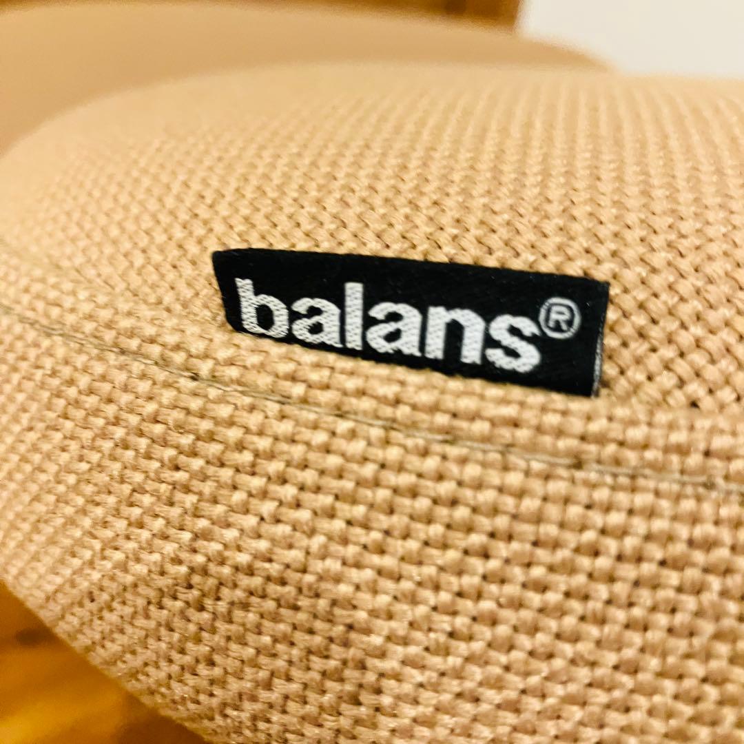 【美品】正規品 日本製 バランスチェア バランスイージー ベージュ