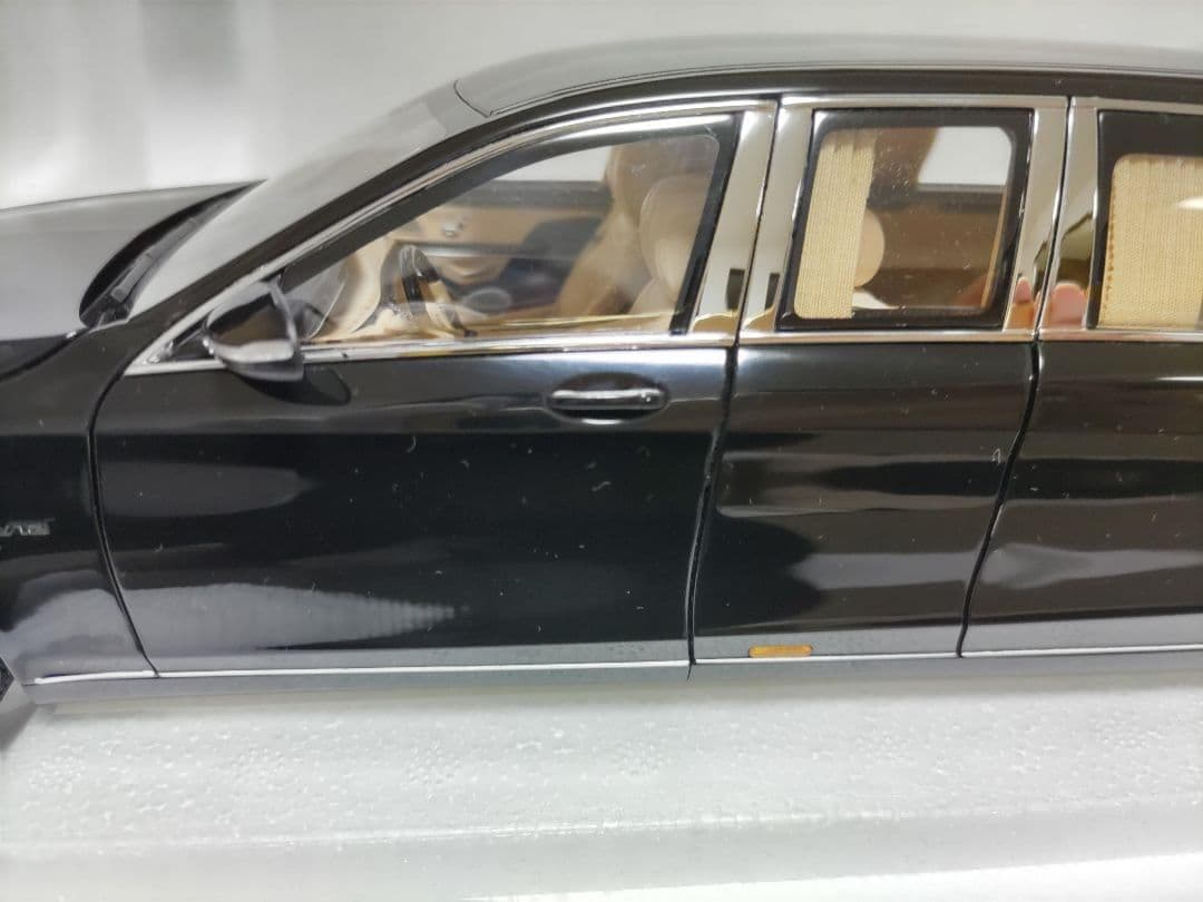 1/18 AUTOart S600 プルマン 黒