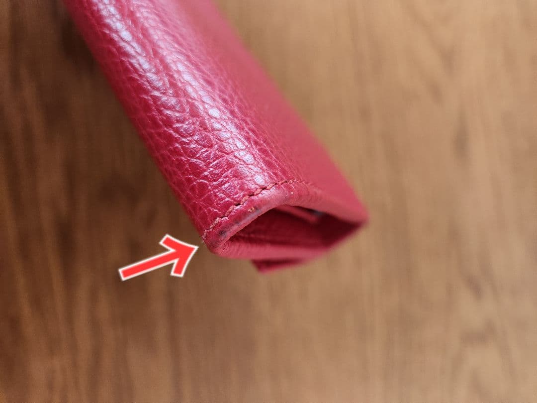 GUCCI 二つ折り長財布 赤