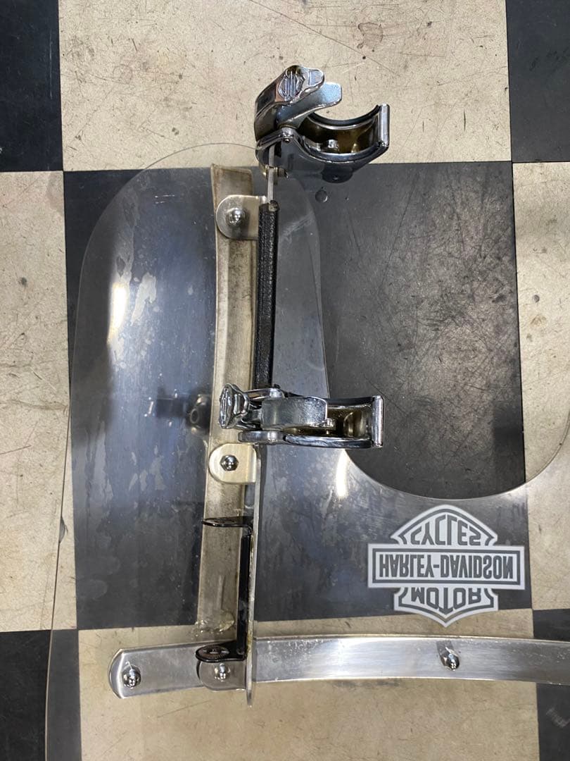 ハーレー　シールド　fxdl ローライダー　ダイナ　ソフテイル　883