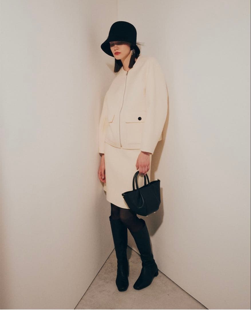 シャルムビーバーノーカラーブルゾン　コート ANAYI