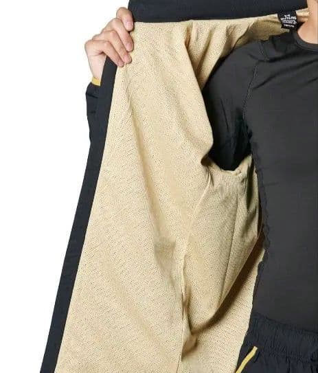 アンダーアーマー ジャケット ブラック/ゴールド　上下セット