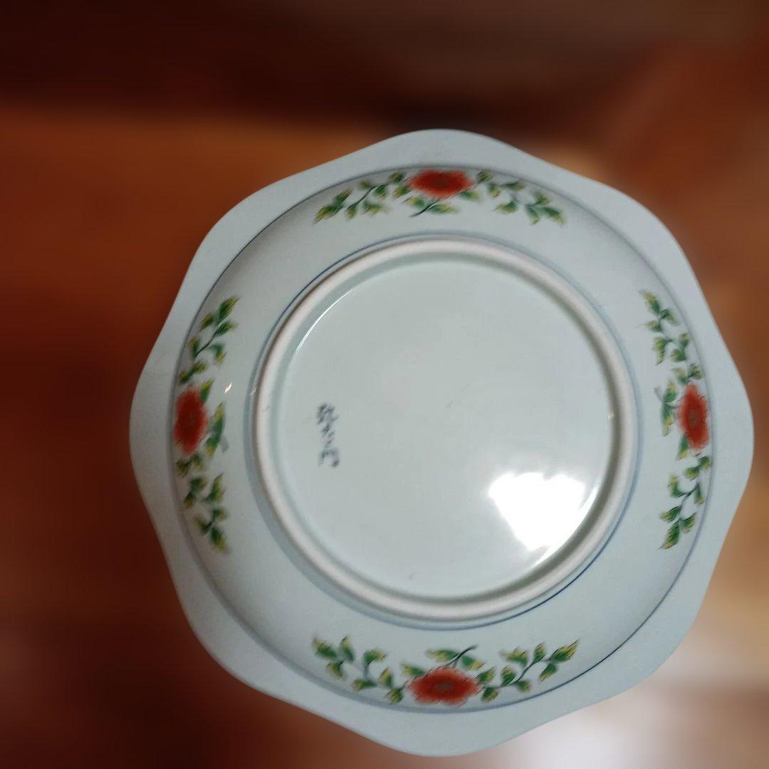 八角形の伝統的な絵柄陶器皿
