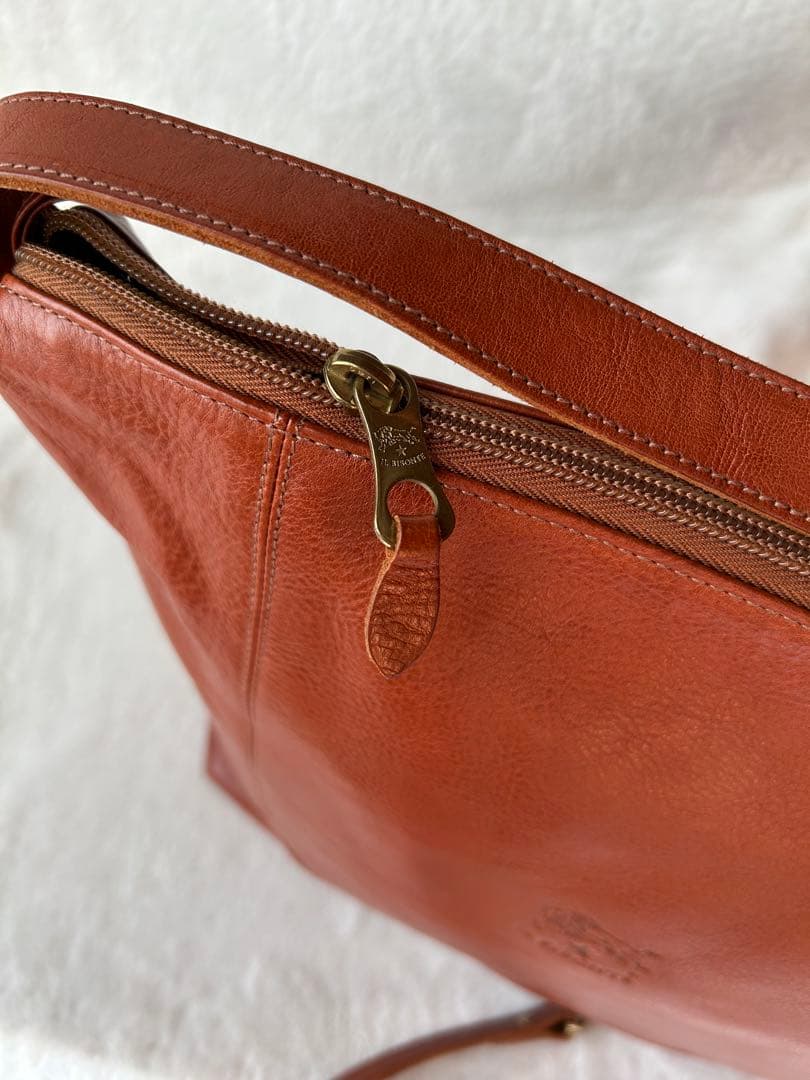 るみIL BISONTE レザーショルダートートバッグ キャメル