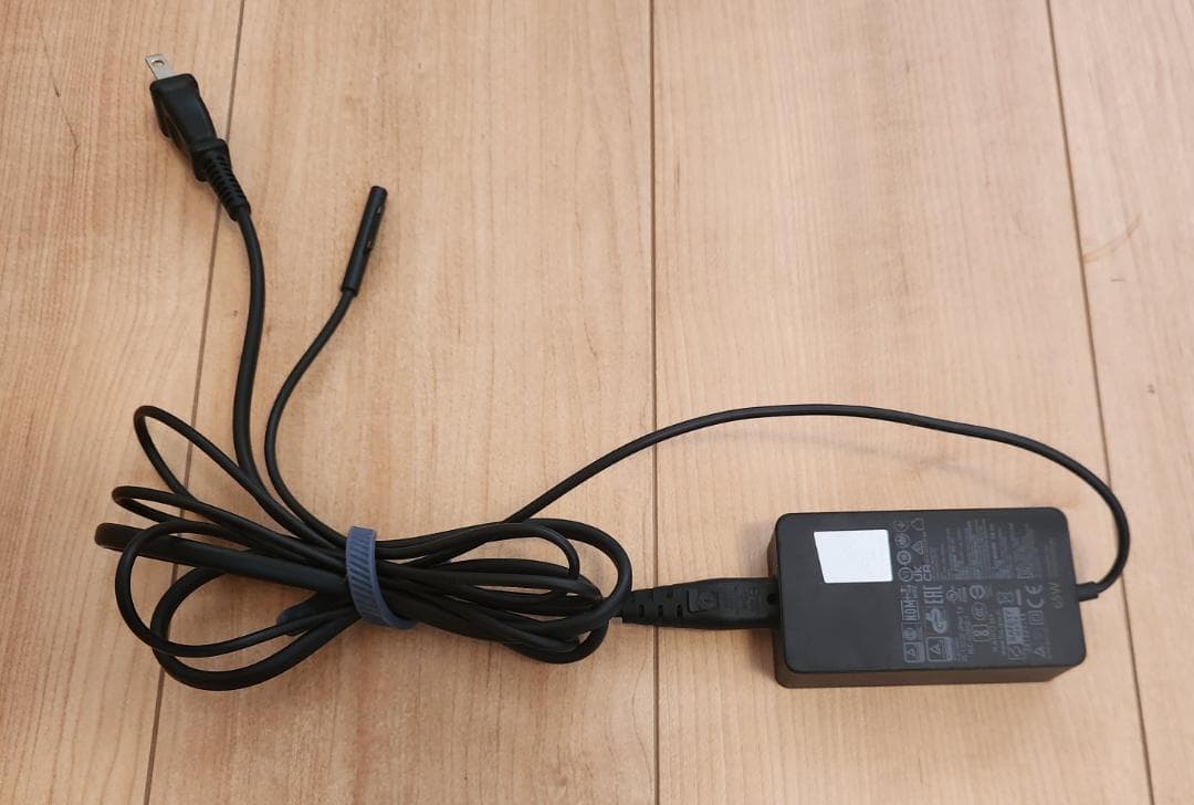 Microsoft Surface Book2 13.5インチ シルバー