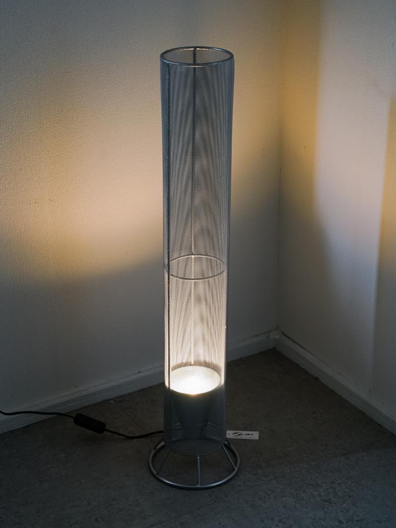 80-90's アイアンメッシュ フロアランプ 照明 ポストモダン