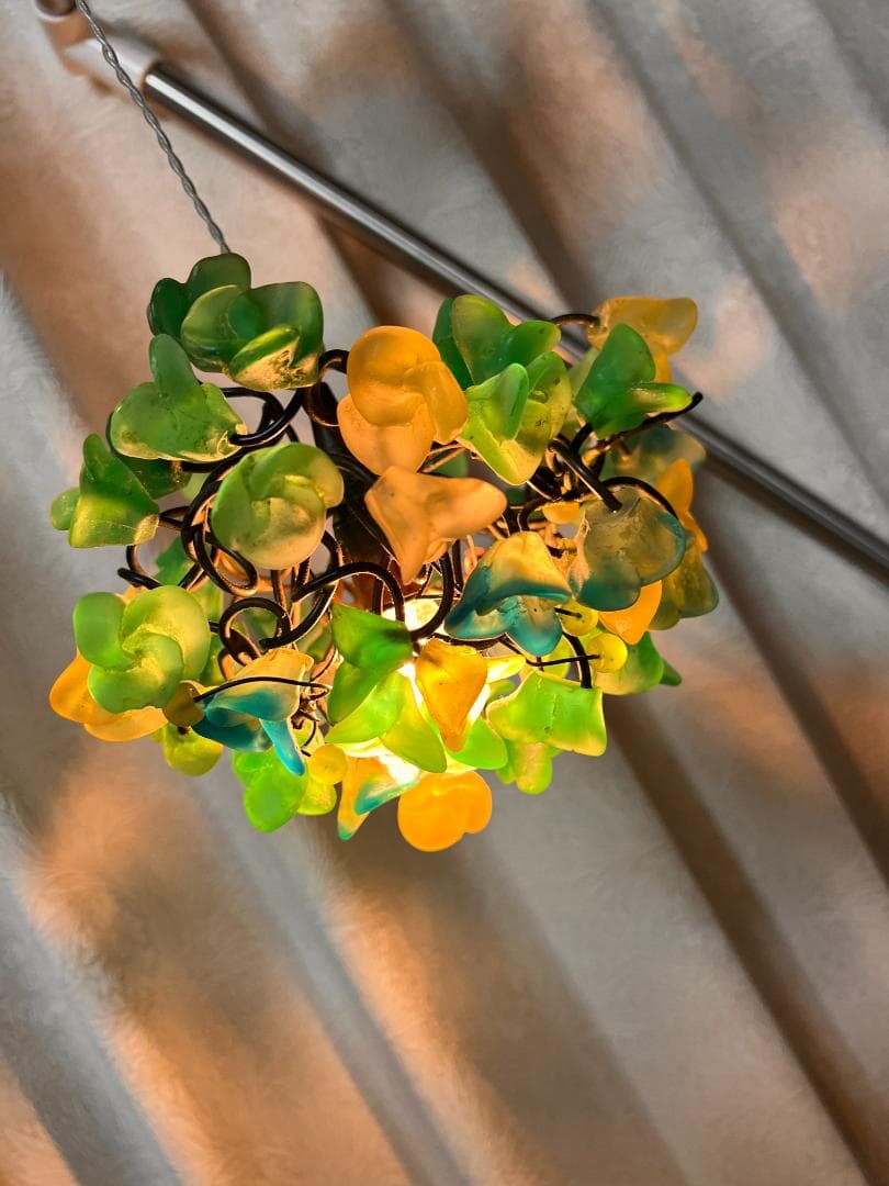 ユダライトランプ グリーンフラワー　ミハエルネグリン