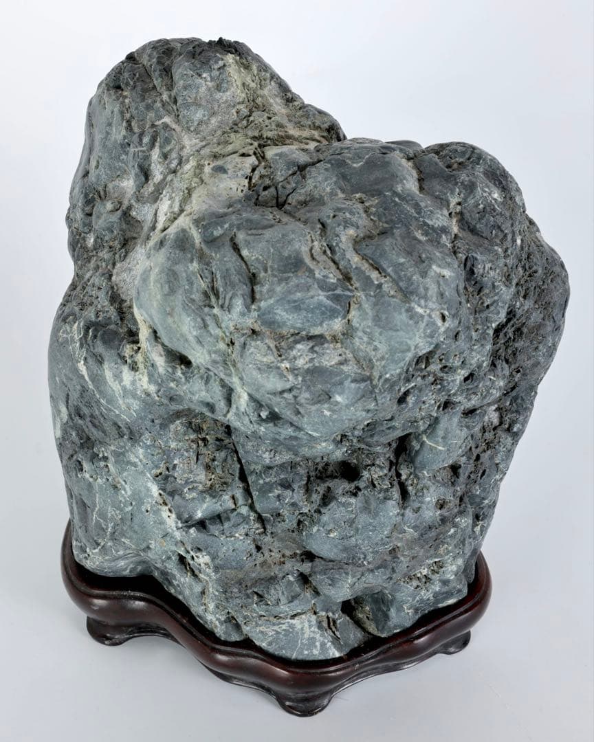 滝石 水石 添景 在銘台座付 12.5kg 盆石 鑑賞石 天然石 遠山石 飾石