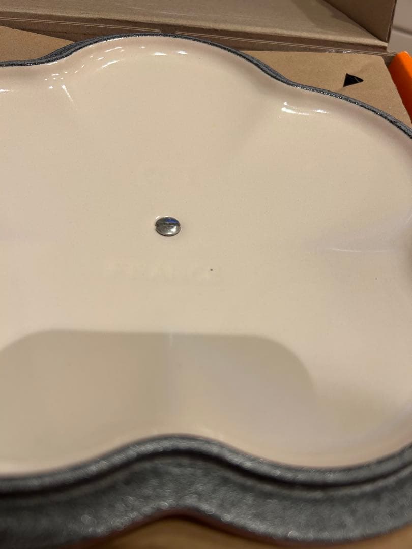 ル・クルーゼ　ブーケピンク　OMBRE PINK フラワーココット　20センチ