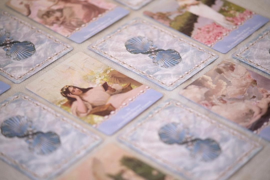 【正規品オラクルカード】美麗アートワーク＆真珠✨女神アフロディーテの祝福のデッキ