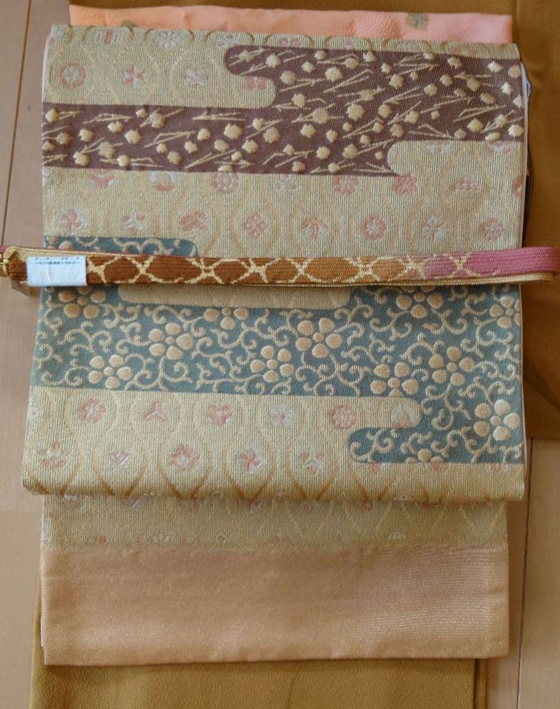 【新品未使用極美品】色無地フルセット　一つ紋　正絹　袷　唐織六通袋帯