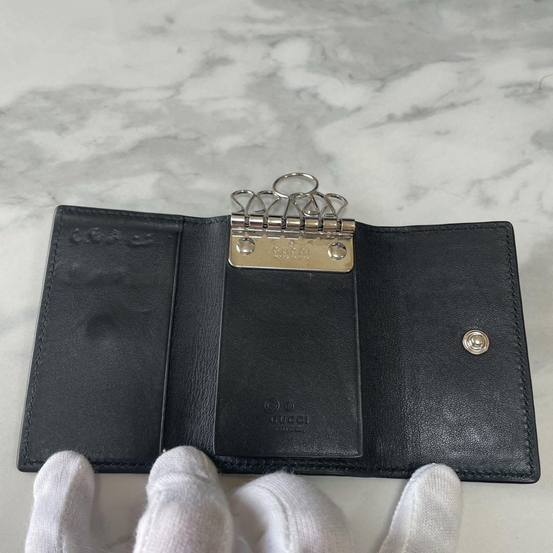 【美品】グッチ　キーケース6P レザー　シマ　ブラック