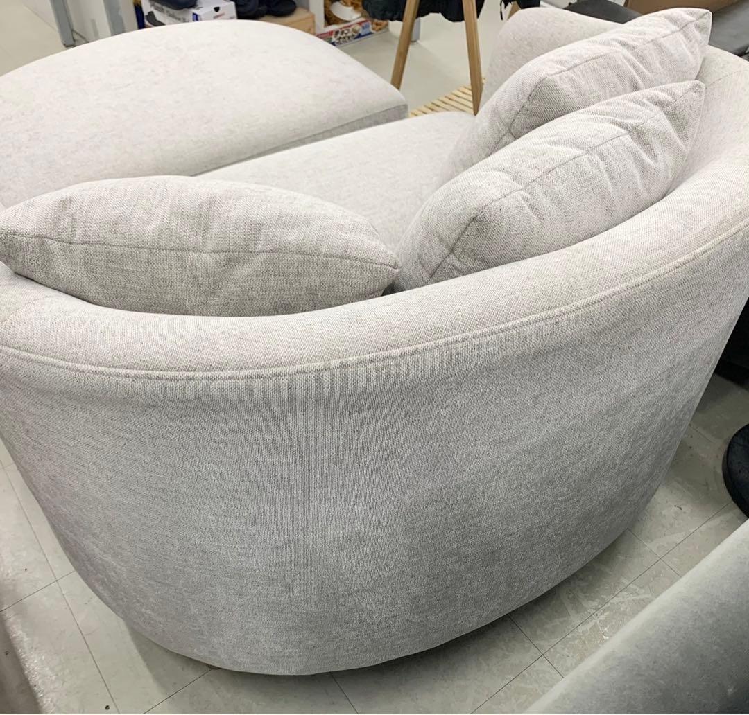 Thomasville オットマン付きファブリックチェアー 1人用 ソファー