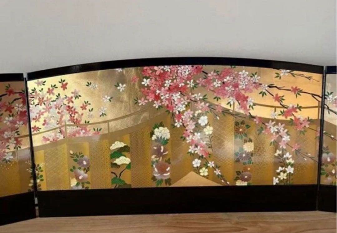 金屏風　折れ屏風　おひなさま　道具　ひな祭り　お雛様　雛人形　三つ折り屏風