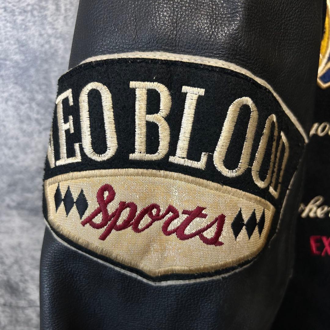 古着　90s ヴィンテージ スタジャン　刺繍　オールブラック　本革レザー　希少