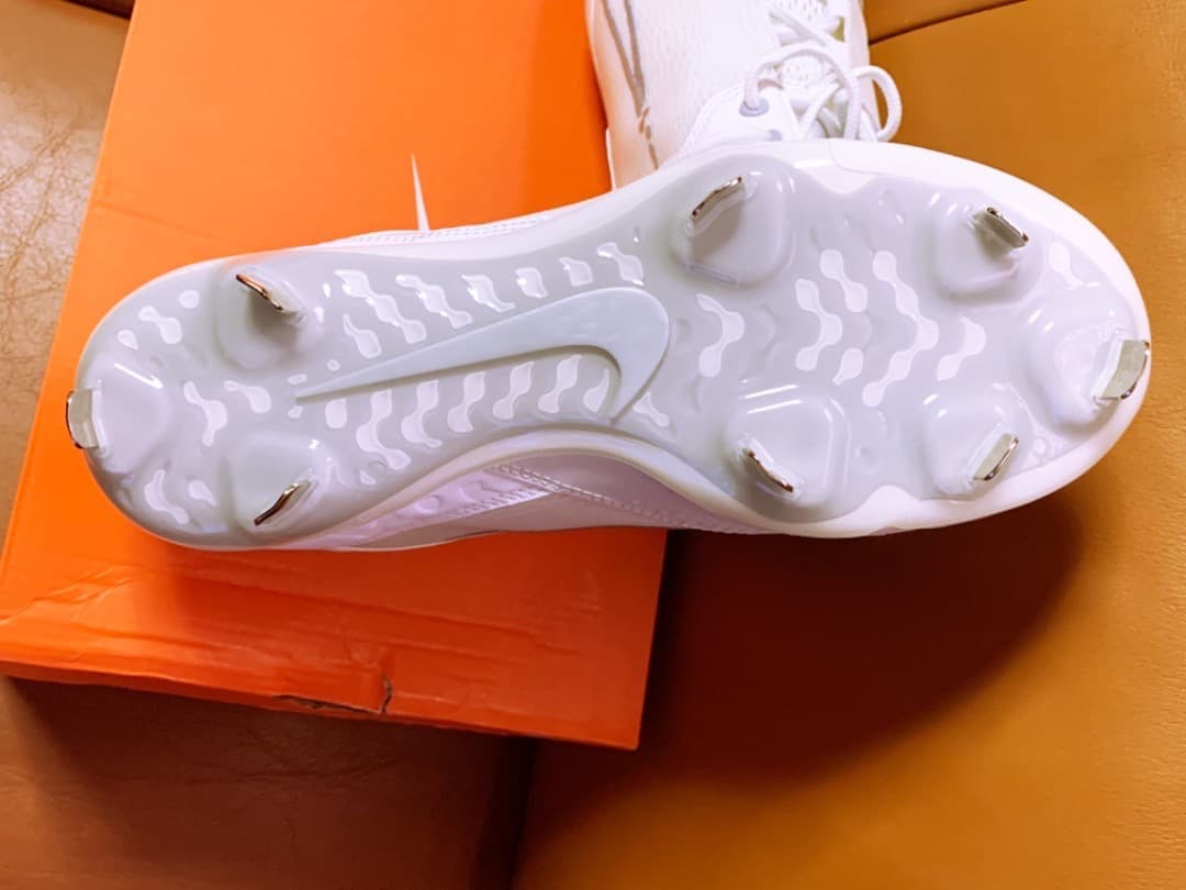 新品★USA国内限定発売モデル☆NIKE★Hyperdiamond 4★27cm