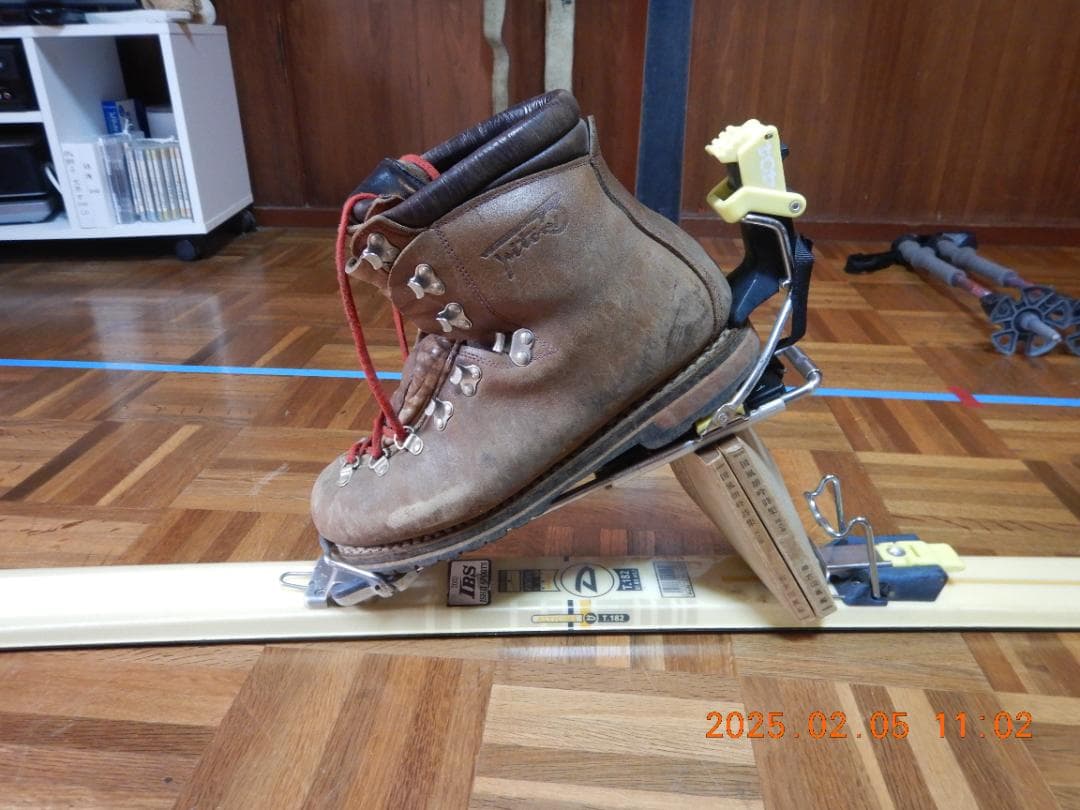 ジルベレッタ４０４装着の山スキーセット