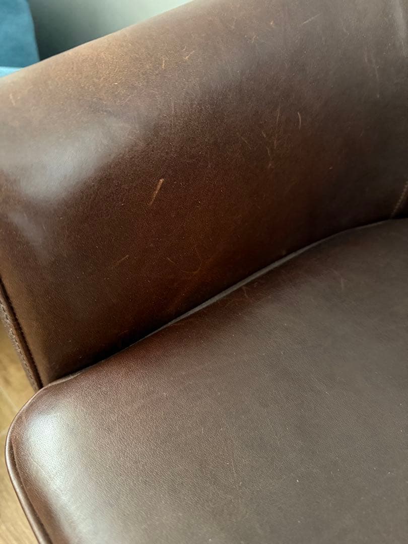 中古品　TRUCK FURNITURE BT CHAIR - LEATHER