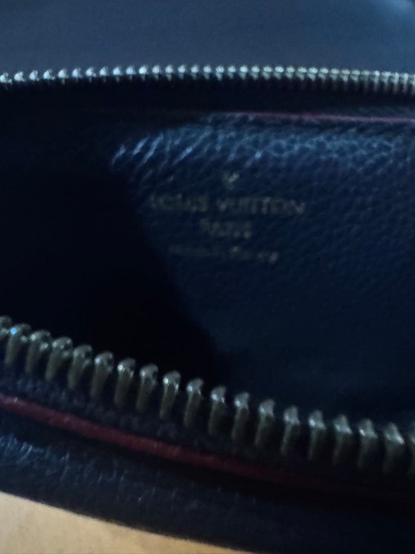 Louis Vuitton ネイビー ケース