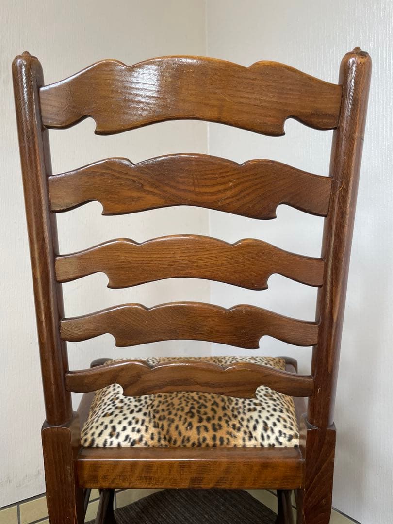 アンティークチェア　ハイバック　ダイニングチェア　ボールアンドクロウ脚　豹柄