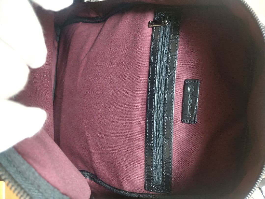 Lexus 高級バックパック 黒