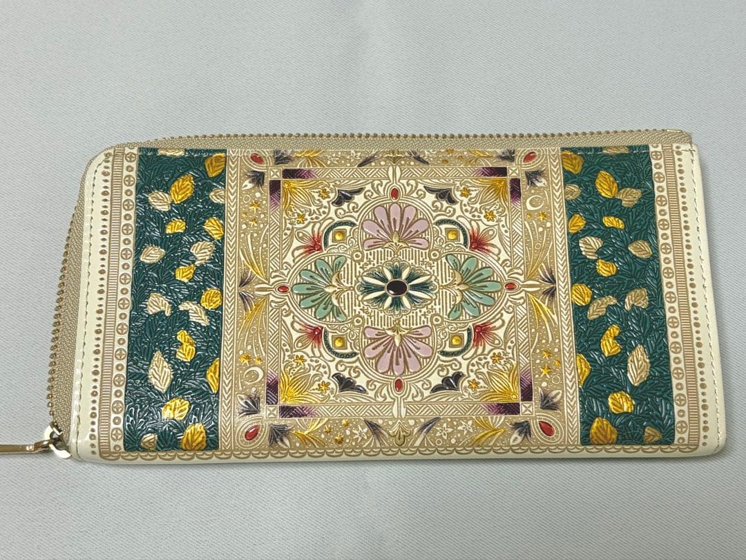 文庫屋大関　L字ファスナーの長財布　黄金のタピ