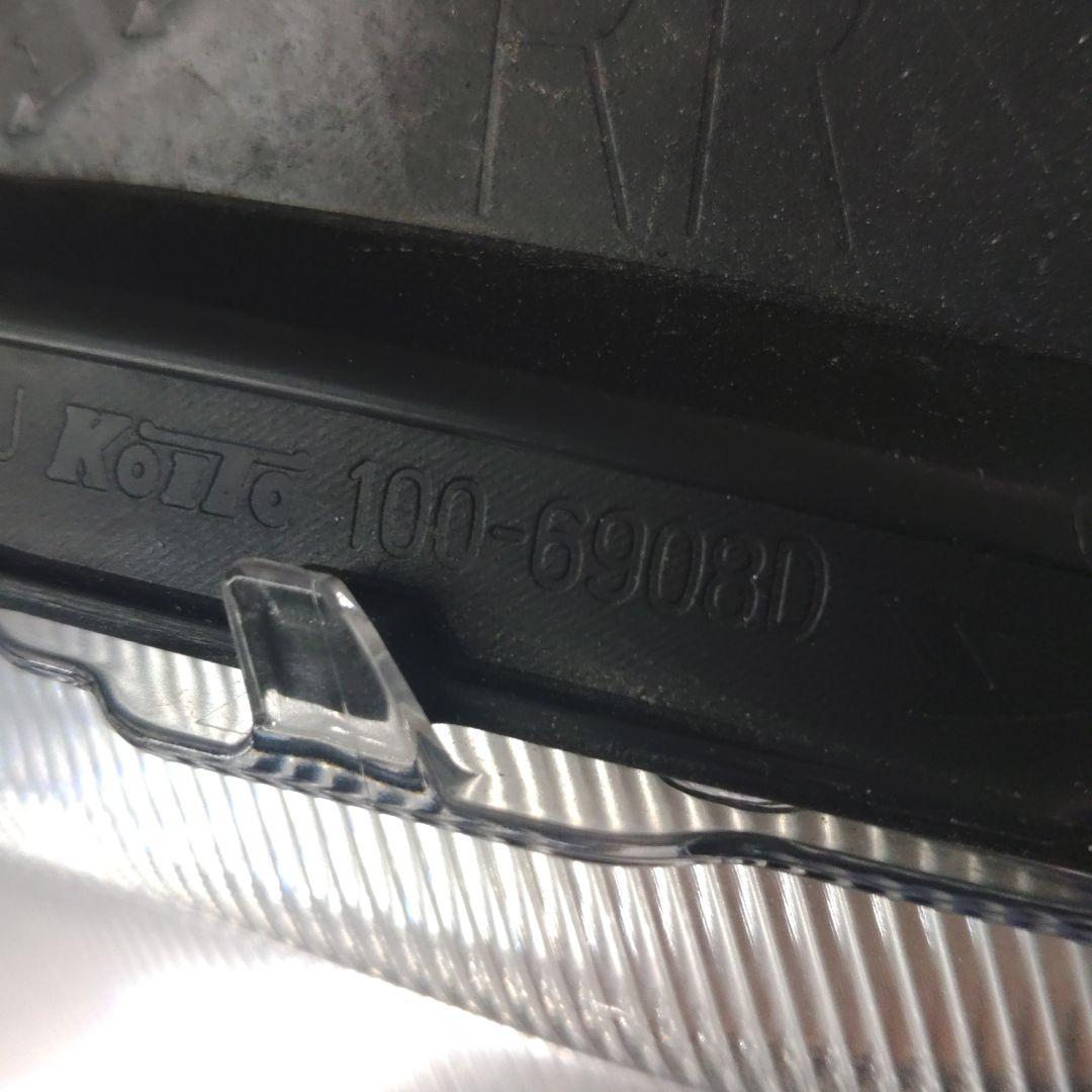 ダイハツ　ムーヴキャンバス850S右ヘッドランプ