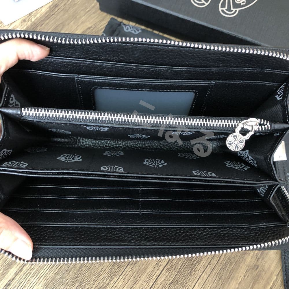 送料込！Chrome Hearts クロムハーツ 長財布