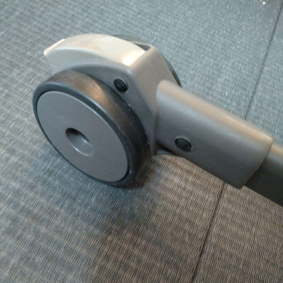 美品 コンビ ネムリラ オートスウィング Simplight 電動ハイローチェア