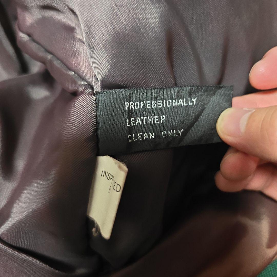 オークランド・アスレチックス ルーニー・テューンズ　スタジャン　レザー　刺繍