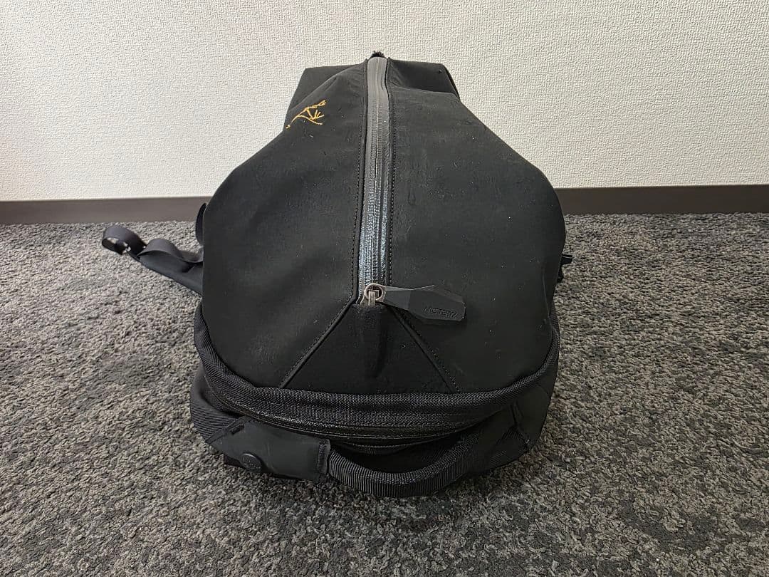 ARC'TERYX アークテリクス arro16 アロー16 ブラック