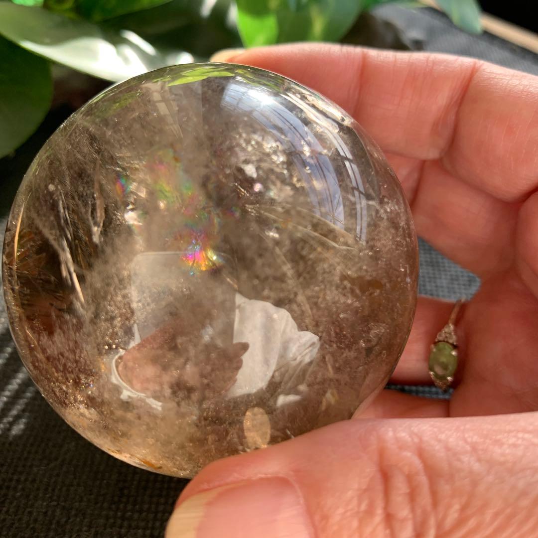 レア！ゼウスストーン　ゴールデンヒーラ−共生スフィア　虹有り　天然石置物　丸玉