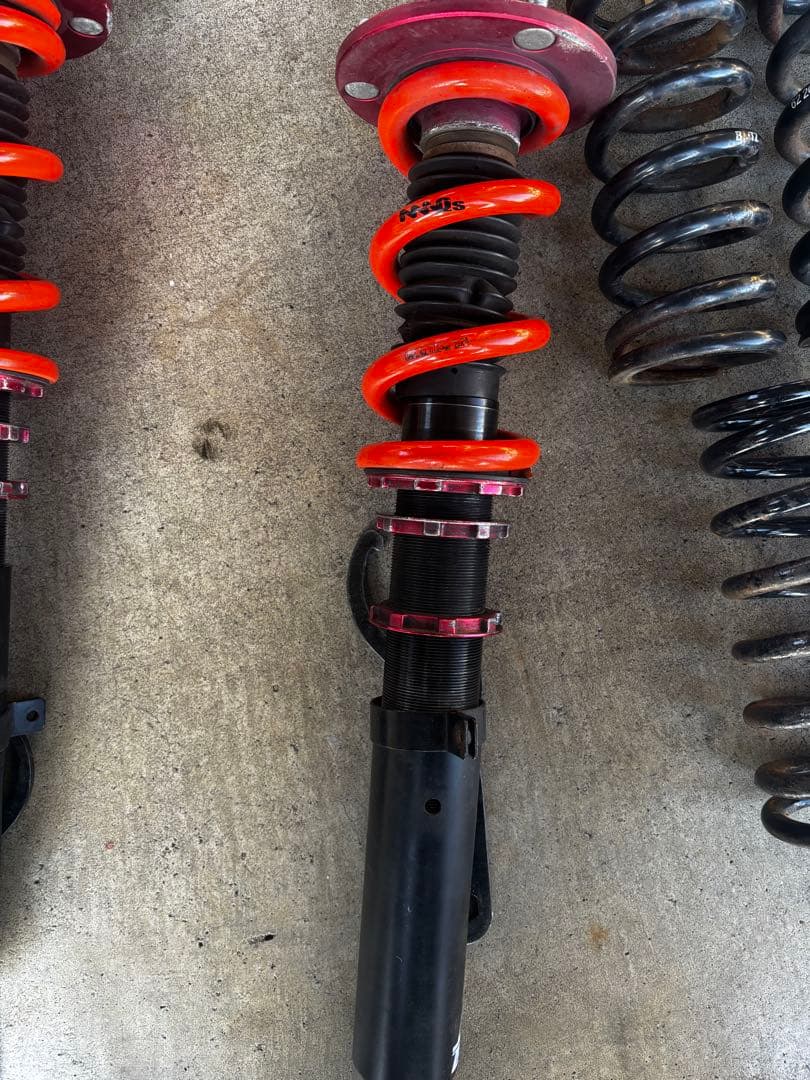 ブリッツ　21クラウン車高調　AWS210車高調　MAQsバネ