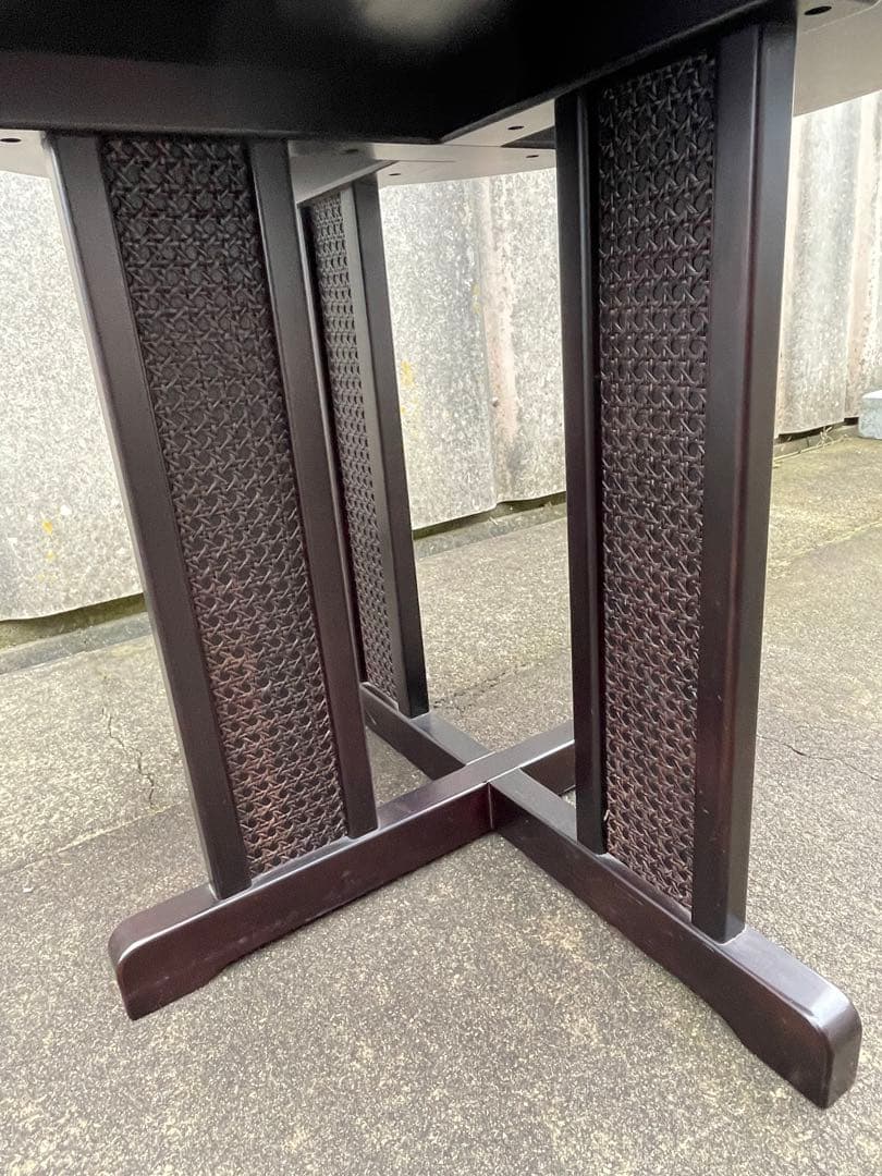 モリシゲ家具/MORISHIGE/高級家具/メヌエット/ラウンドテーブル/タイル