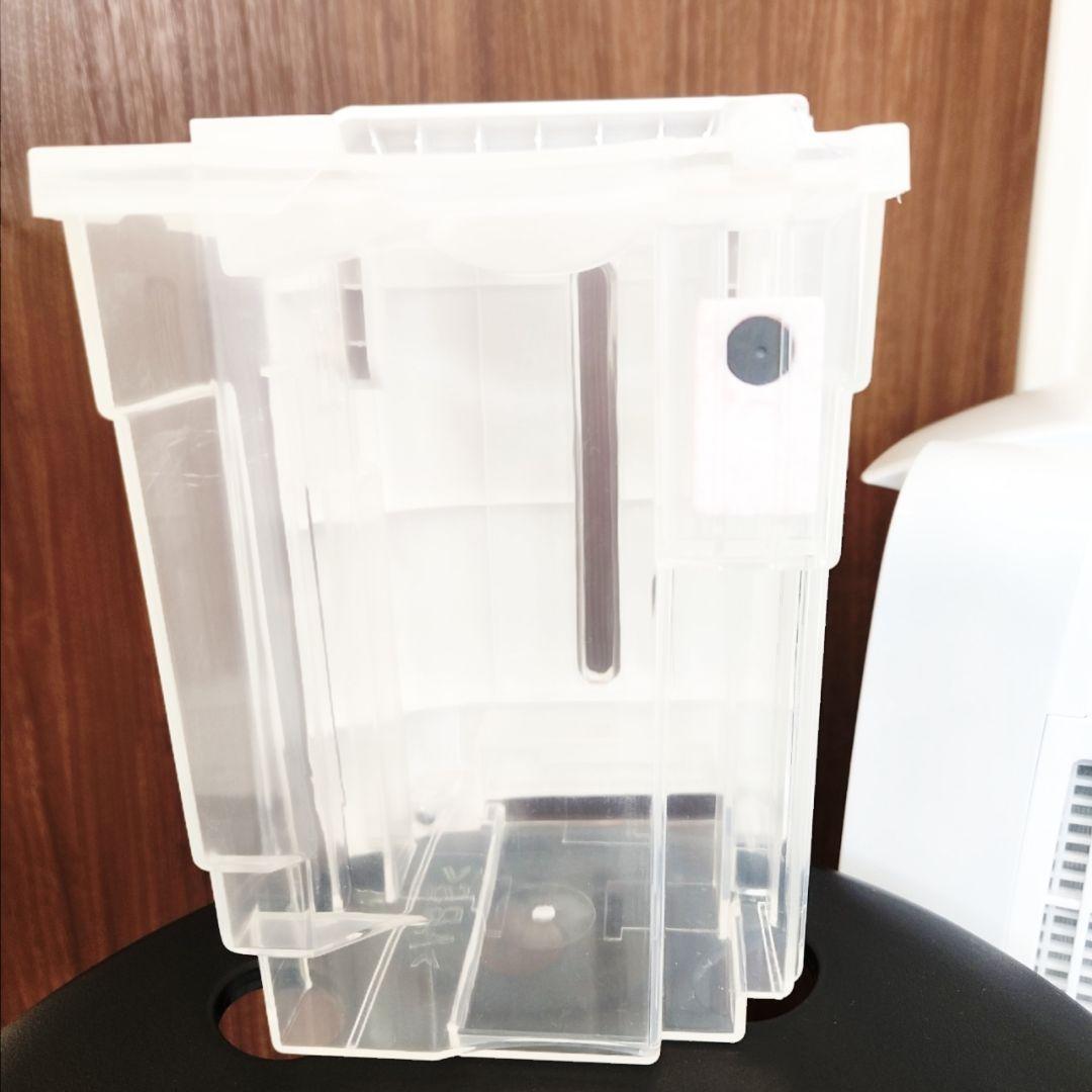 【未使用】SHARP 冷風・衣類乾燥除湿機 CM-R100-W