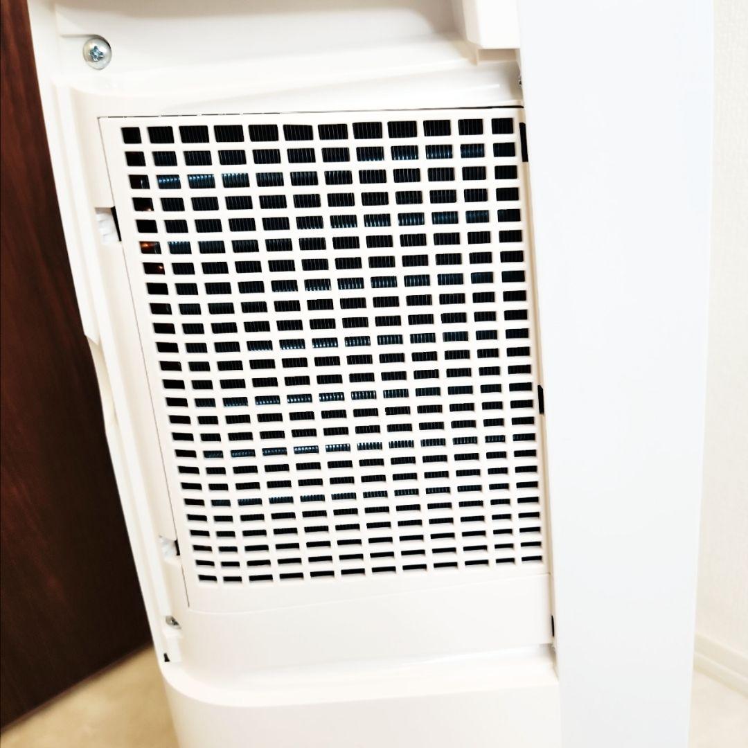 【未使用】SHARP 冷風・衣類乾燥除湿機 CM-R100-W