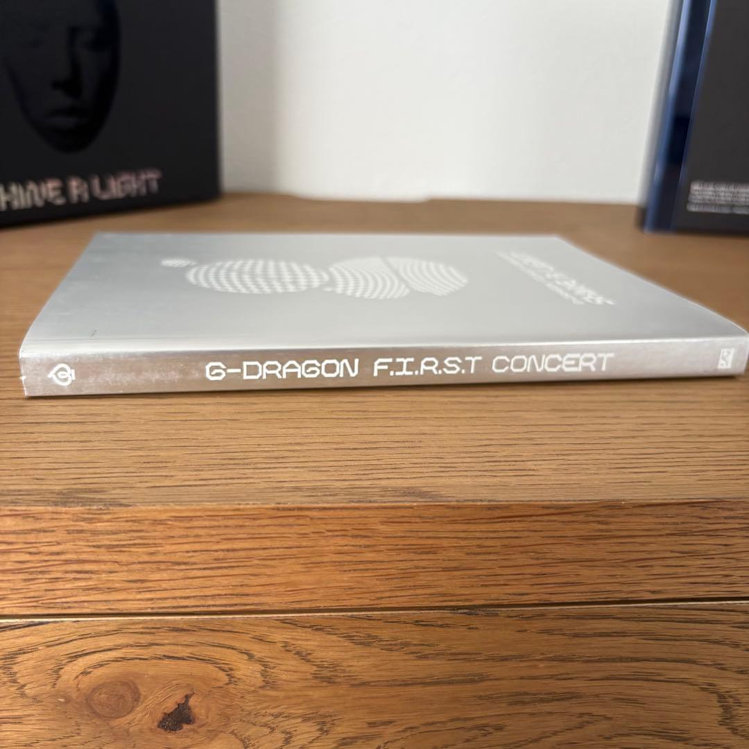 レア⭐︎G-DRAGON SHINE A LIGHT コンサートDVD 初回限定