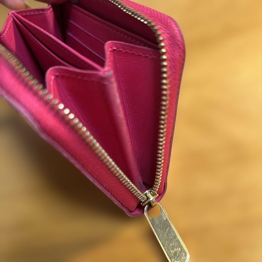 ルイ・ヴィトン エナメルミニ財布