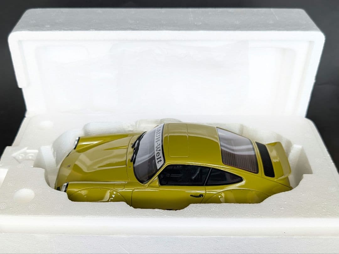 GTスピリット 1/18 PORSCHE 911 RWB カーキグリーン