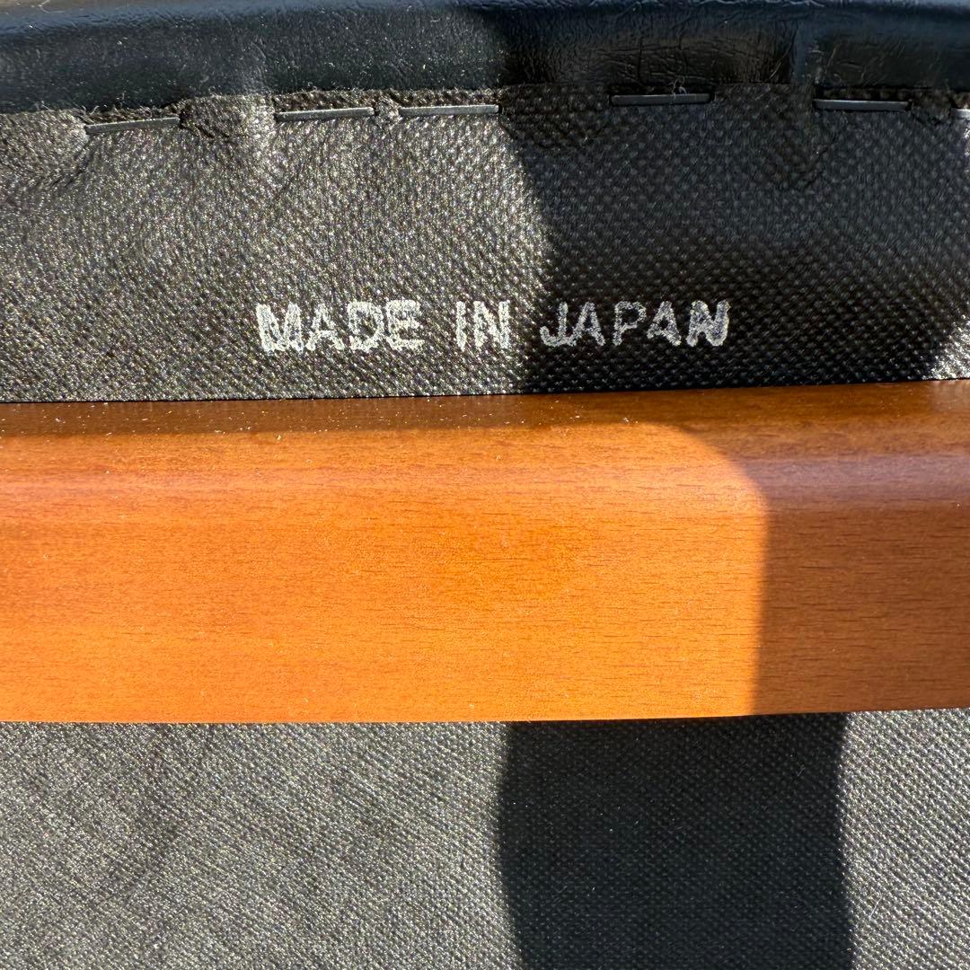 ② カリモク60 プラス　アームレス　ダイニングチェア ブラック ヴィンテージ