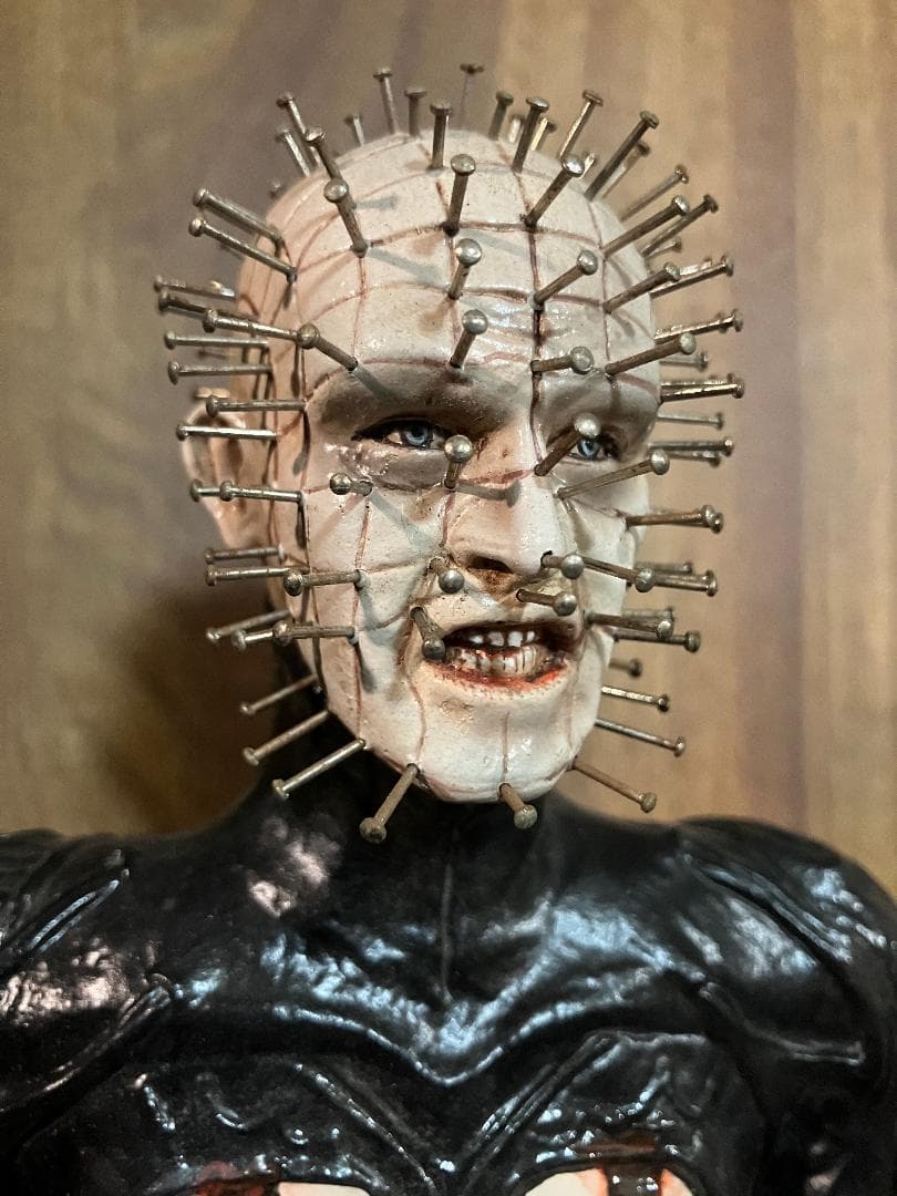 ヘルレイザー　ピンヘッド　スタチュー　高さ39cmくらい